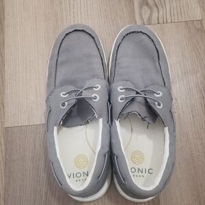 Vionic Skipper Men's Size US 9 Gray Slip-On Beach Comfort Sneaker Boat Shoe